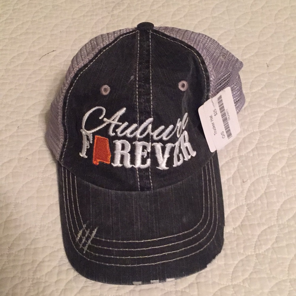 Auburn Hat
